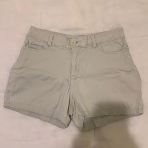 Lee “Just Below the Waist”